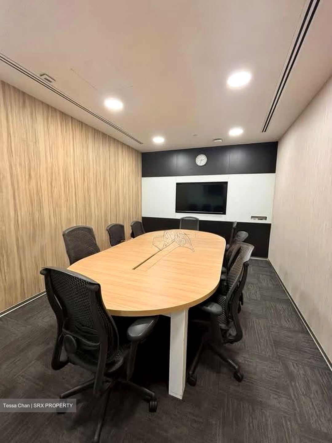 Bugis Junction (D7), Office #537645311